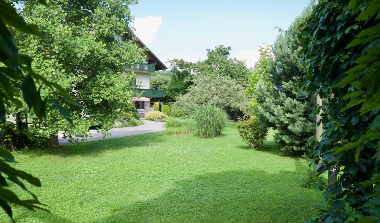 Home Apartments & Yoga Studio Bled-Recica エクステリア 写真